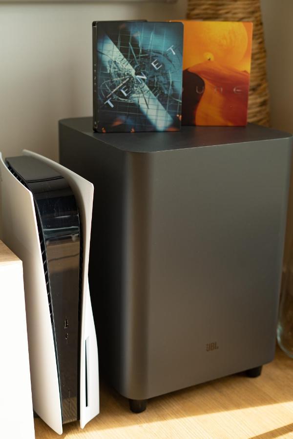 Capsule Nature & Photos - Jacuzzi - Netflix & Home Cinema - Ps5 & Jeu Thun-Saint-Martin 外观 照片