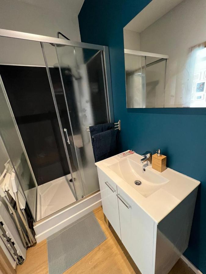 Capsule Nature & Photos - Jacuzzi - Netflix & Home Cinema - Ps5 & Jeu Thun-Saint-Martin 外观 照片