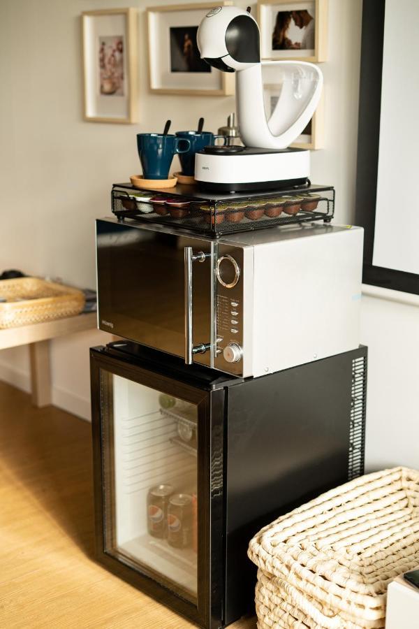 Capsule Nature & Photos - Jacuzzi - Netflix & Home Cinema - Ps5 & Jeu Thun-Saint-Martin 外观 照片